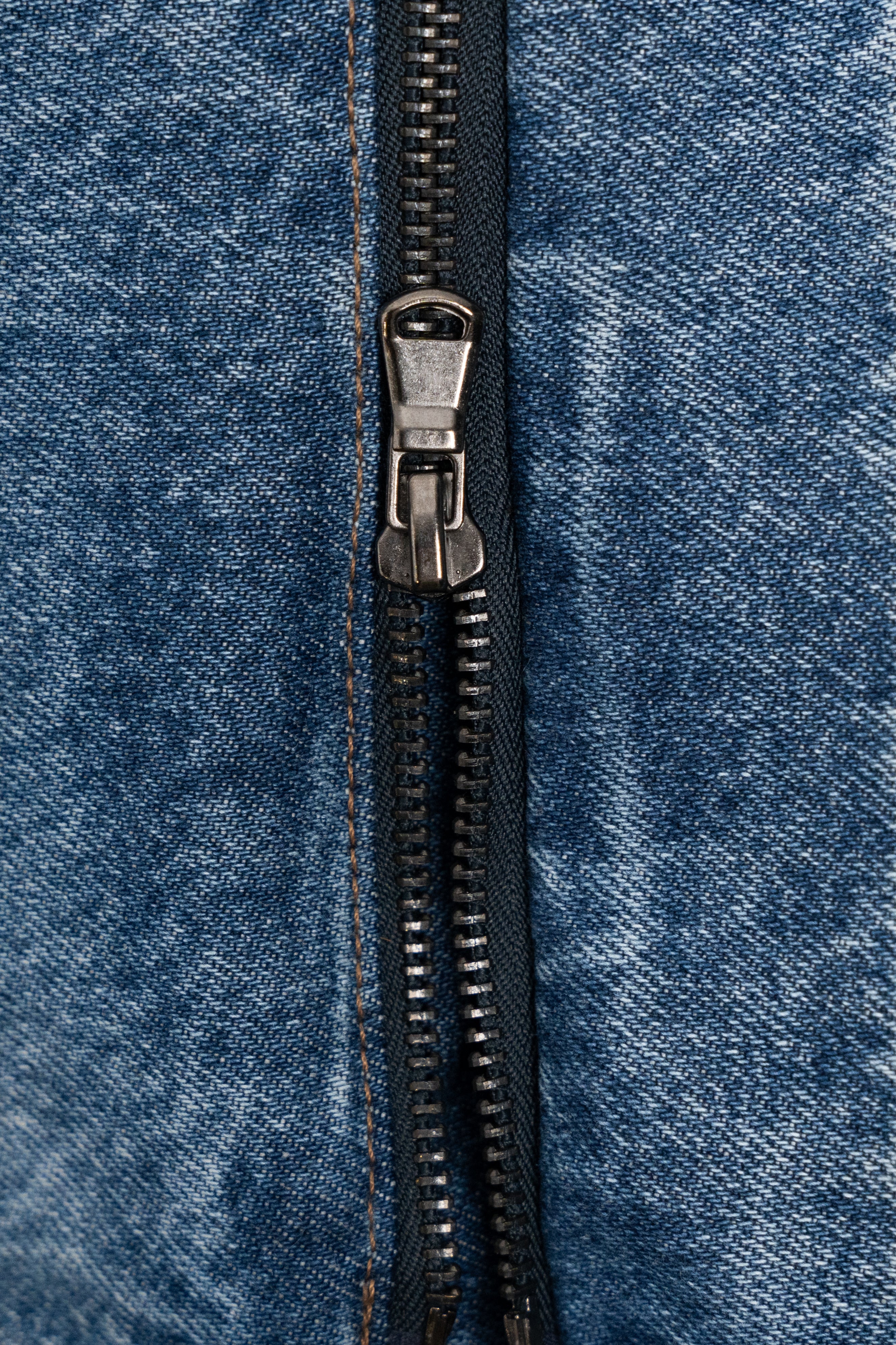 8 BVLL SKATER JEANS/SHORTS with “V” BALL KEYCHAIN - Image 5