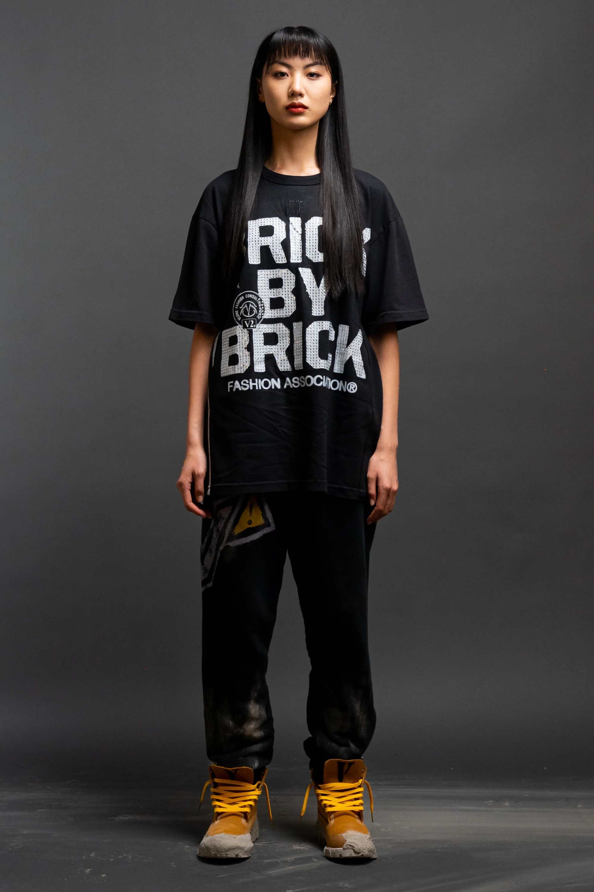 BBB Association S/S T-Shirt In Rhinestone - Image 3