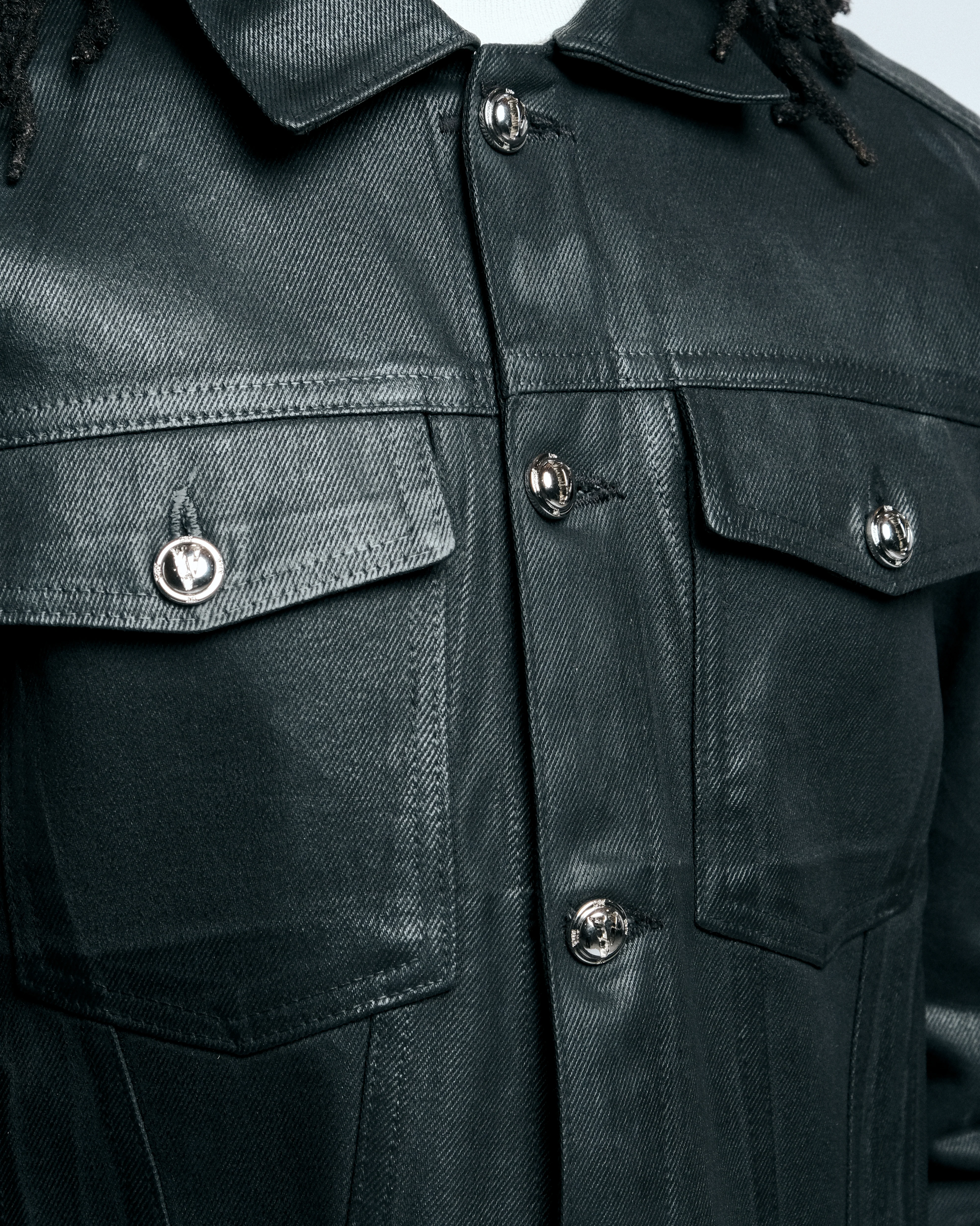 TAR WAXED DENIM JACKET (Black) - Image 10