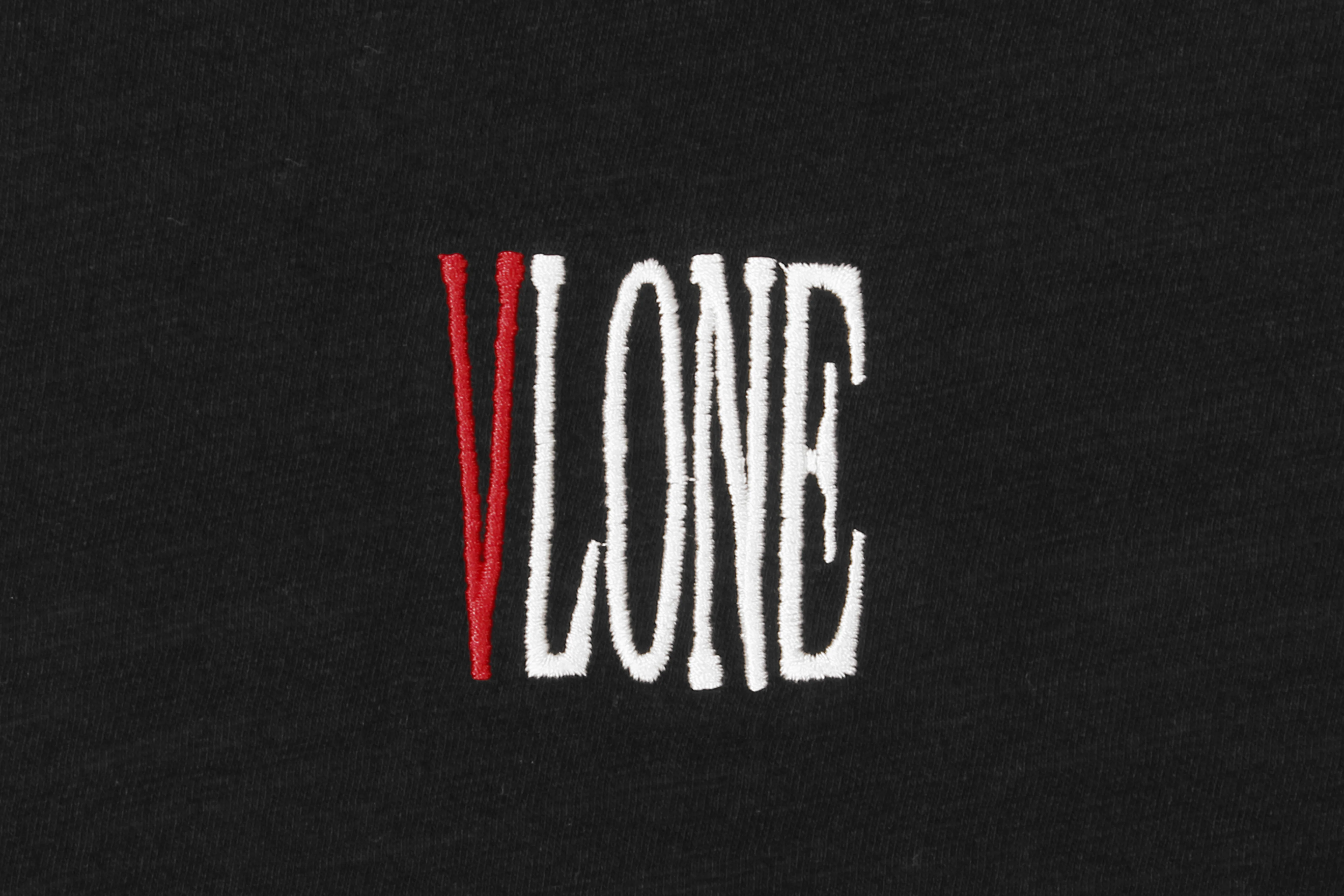 OG STAPLE EMBRODIERIED UNDERSHIRT (BLACK RED) - Image 4