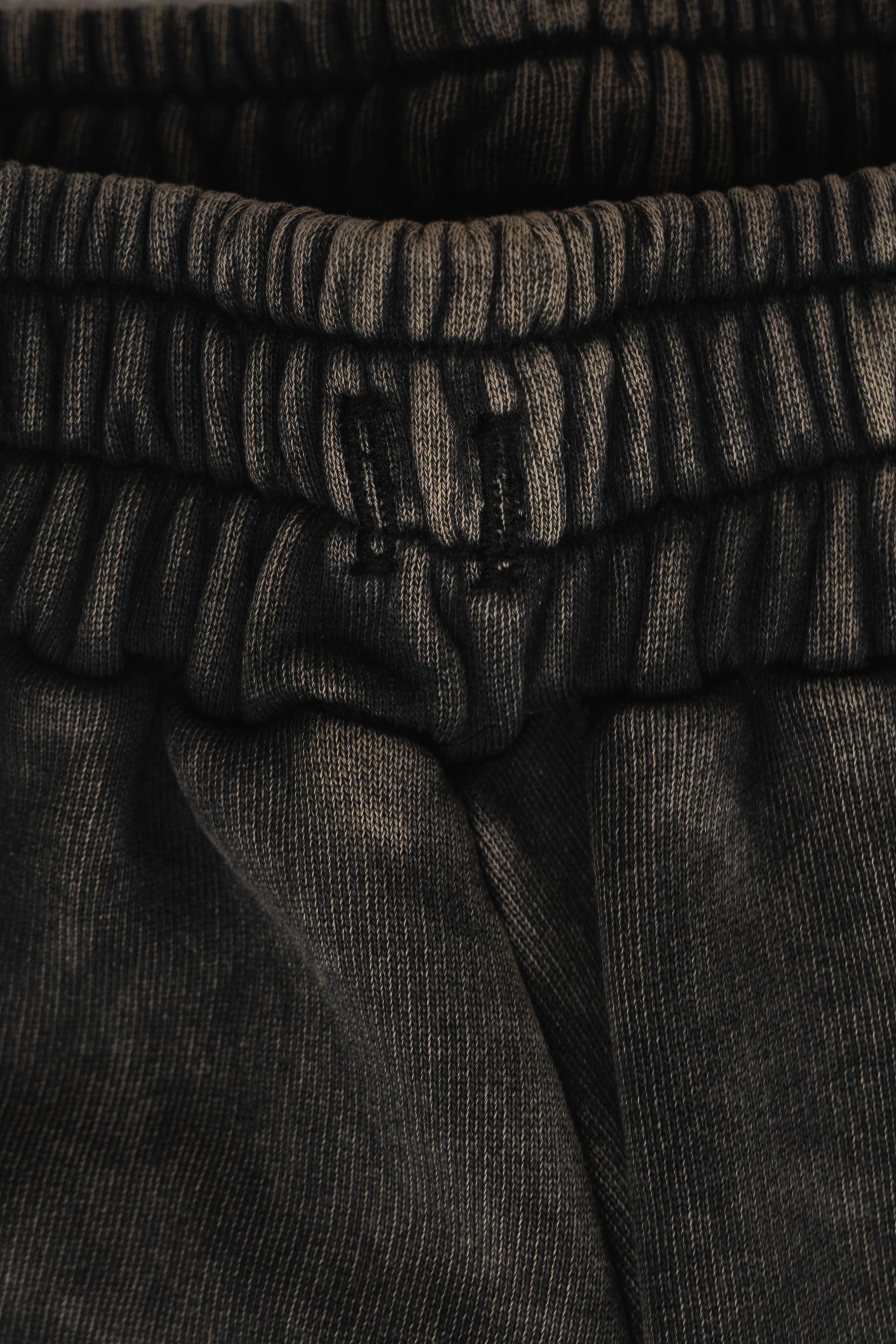 RESERVED NOTE SWEATPANTS - Image 4