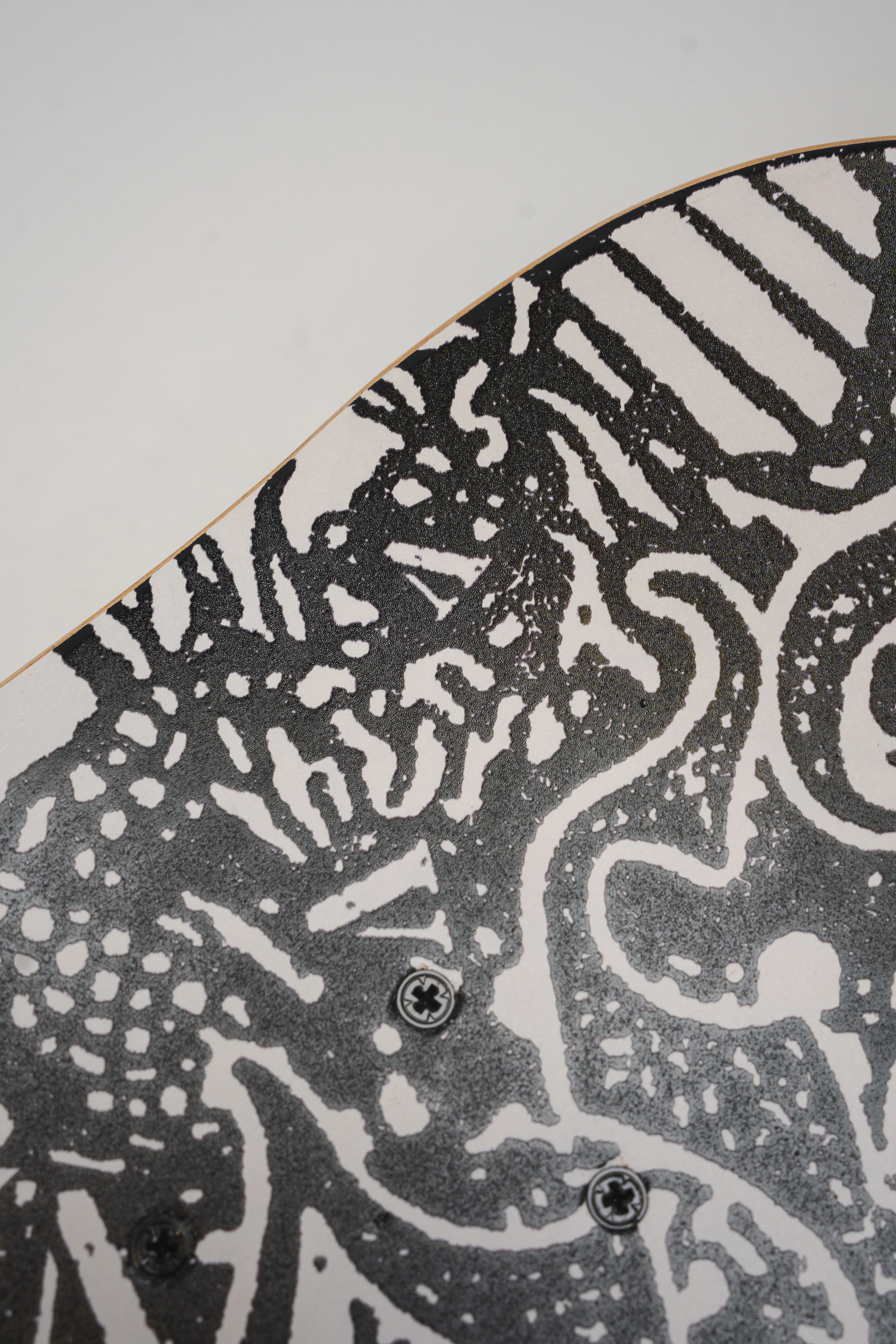 V.S.U. GATE KEEPER SKATE DECK - Image 6