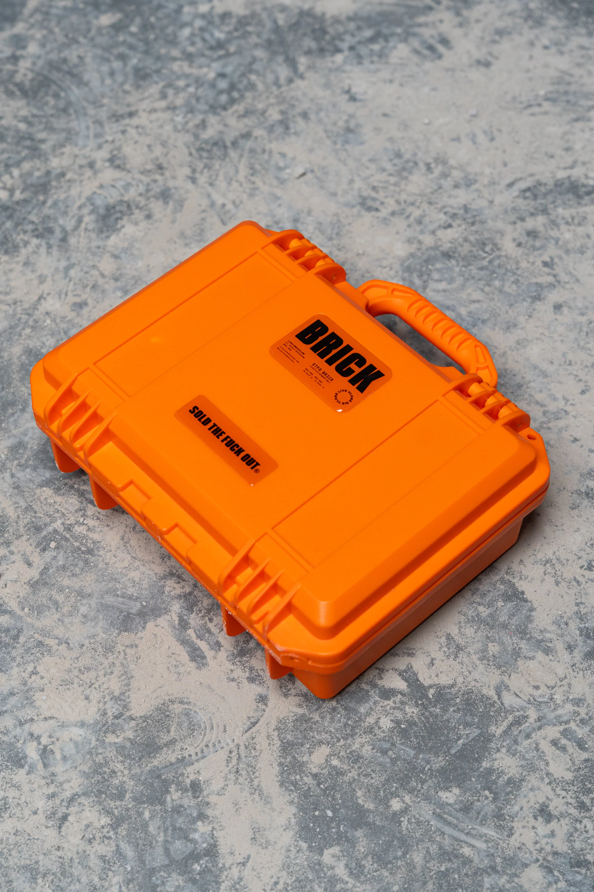 VLONE SOLD THE FUCK OUT (STFO) Specialized Crystal Brick - Image 3